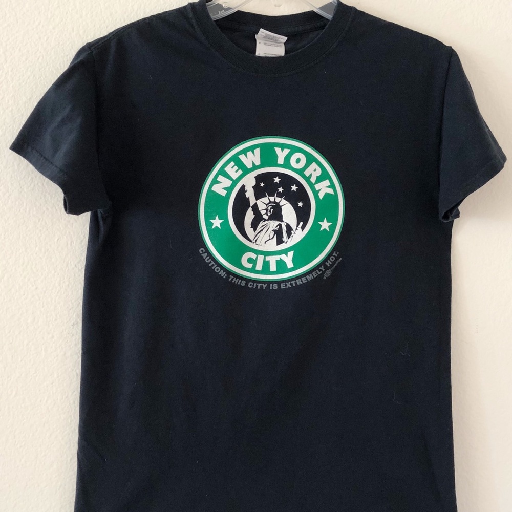 New York City Black T-Shirt Size Small